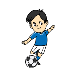 シュートするサッカー少年