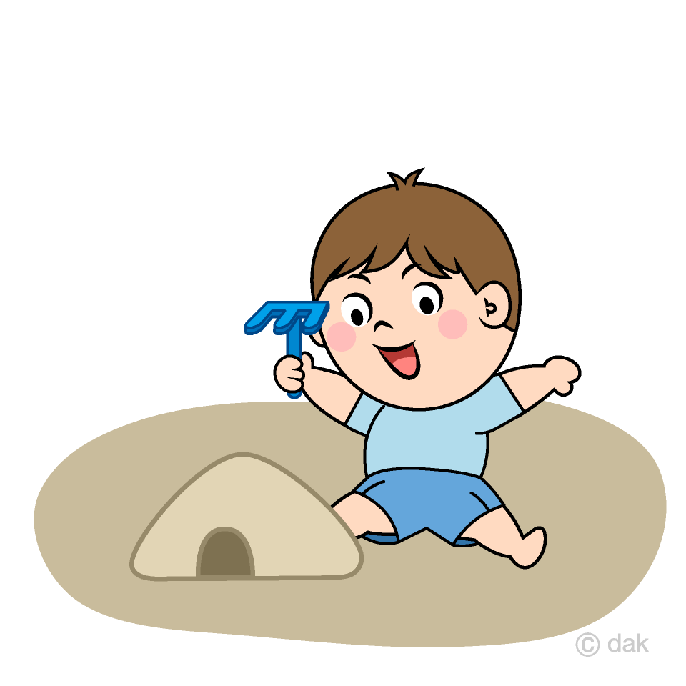 砂場で遊ぶ男の子