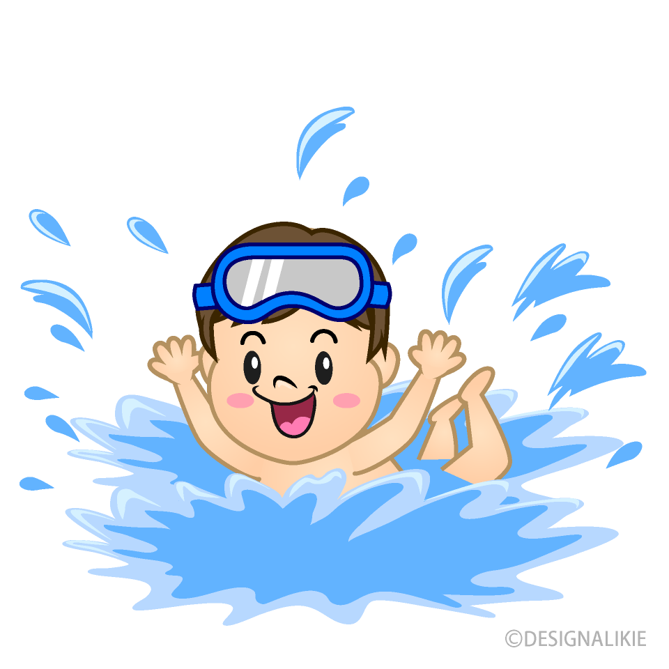 海ではしゃぐ男の子